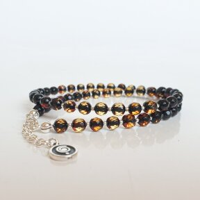 Natūralaus facetuoto (briaunuoto) Baltijos gintaro kolje