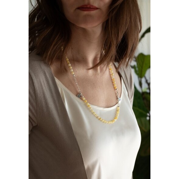 Natūralaus šviesaus Baltijos gintaro kolje 3 Natūralaus šviesaus Baltijos gintaro kolje 3