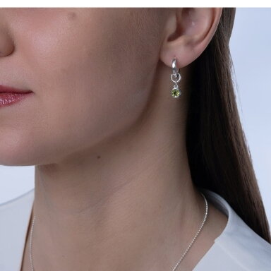 Peridoto auskarai „Gausa ir klestėjimas“ Peridoto auskarai „Gausa ir klestėjimas“